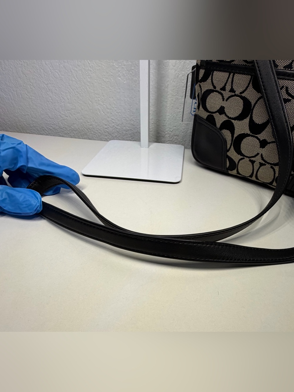 COACH HADLEY SIGNATURE FIELD BAG #F30601 - Picture 14 of 14
